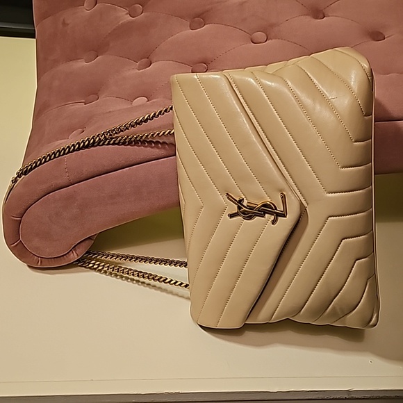 Authentic Saint Laurent Medium Loulou Shoulder Bag - Picture 3 of 17